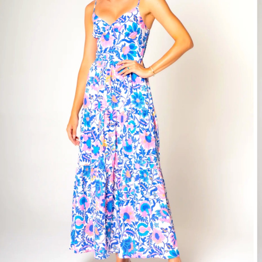 NWT Lavendar Brown Spaghetti strap long flowy floral dress. Cute w denim jacket